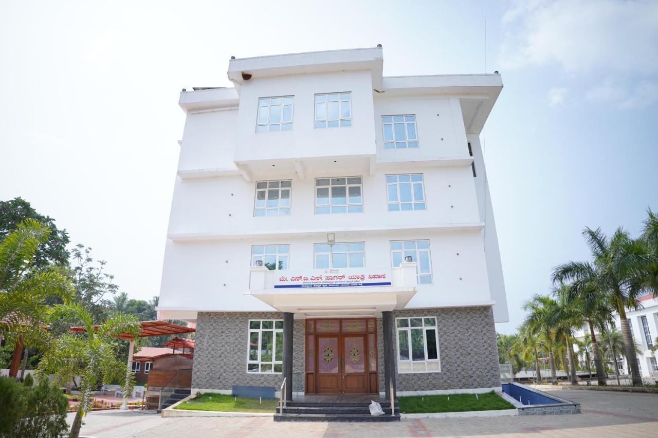 מלון קונדפור Nts Sagar Yatri Nivas מראה חיצוני תמונה